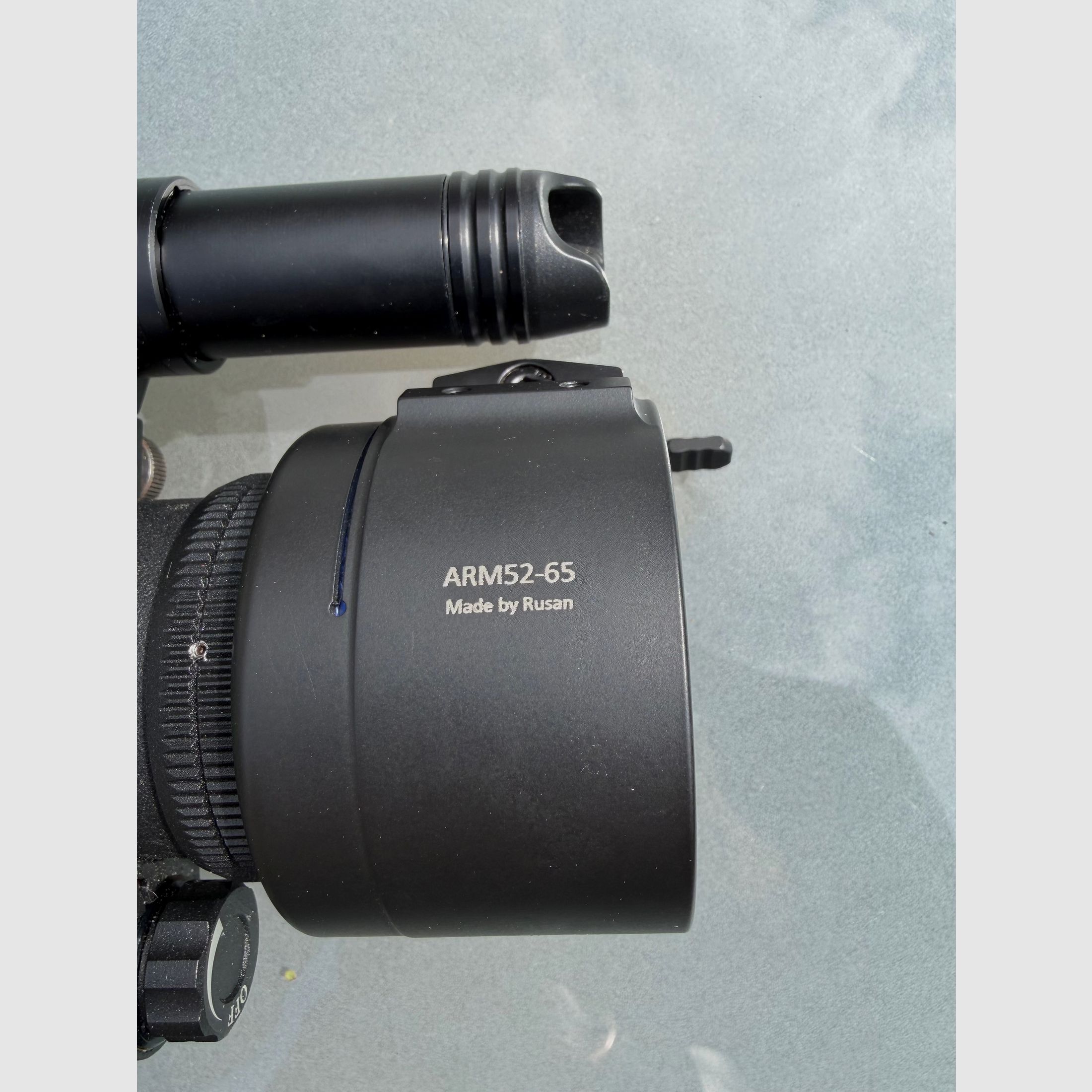 Dispositivo de visión nocturna/ Adicional/ Dedal D 525 GT Pro