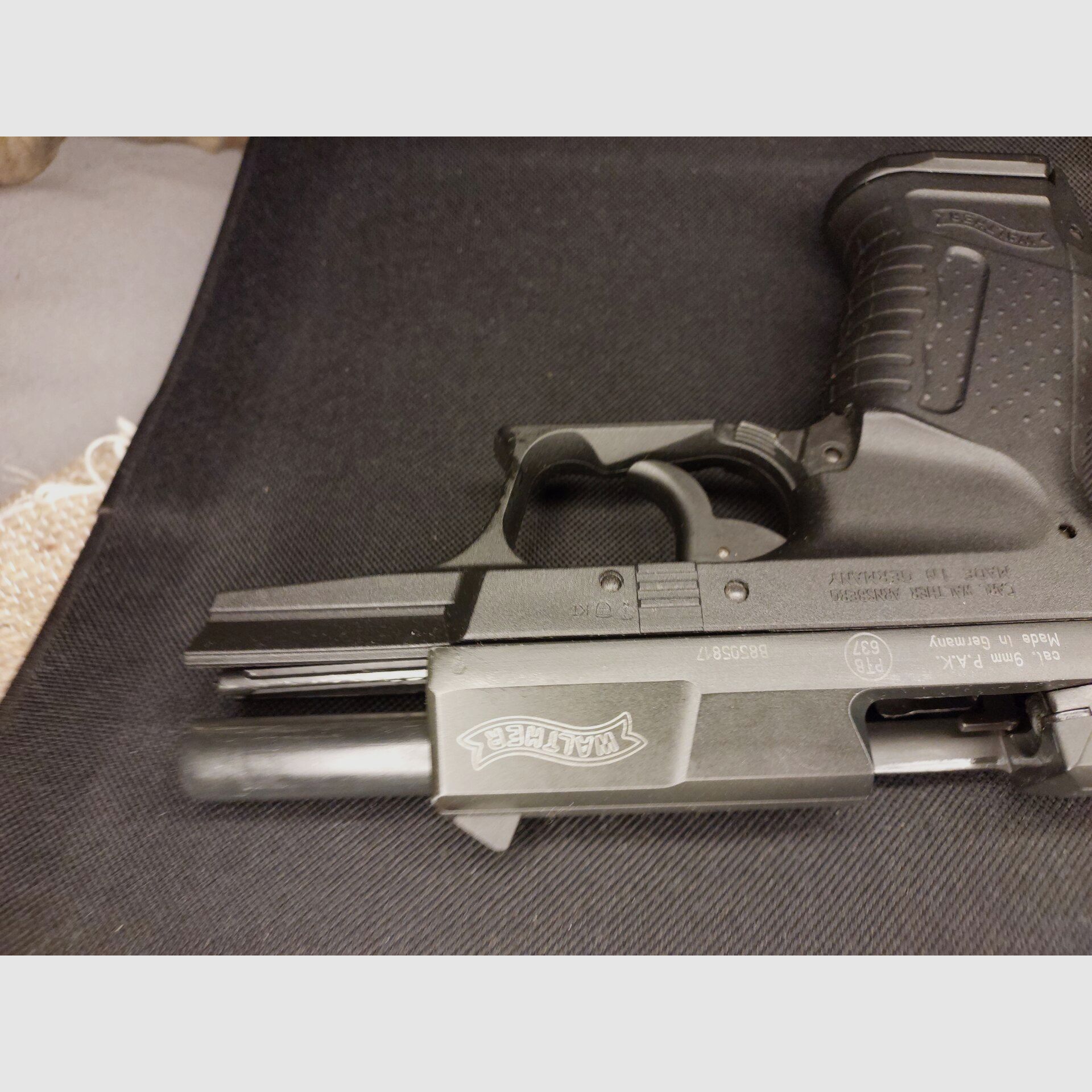 Walther P99 Schreckschuss Pistole 9mm P.A.K. (PTB 637) P 99