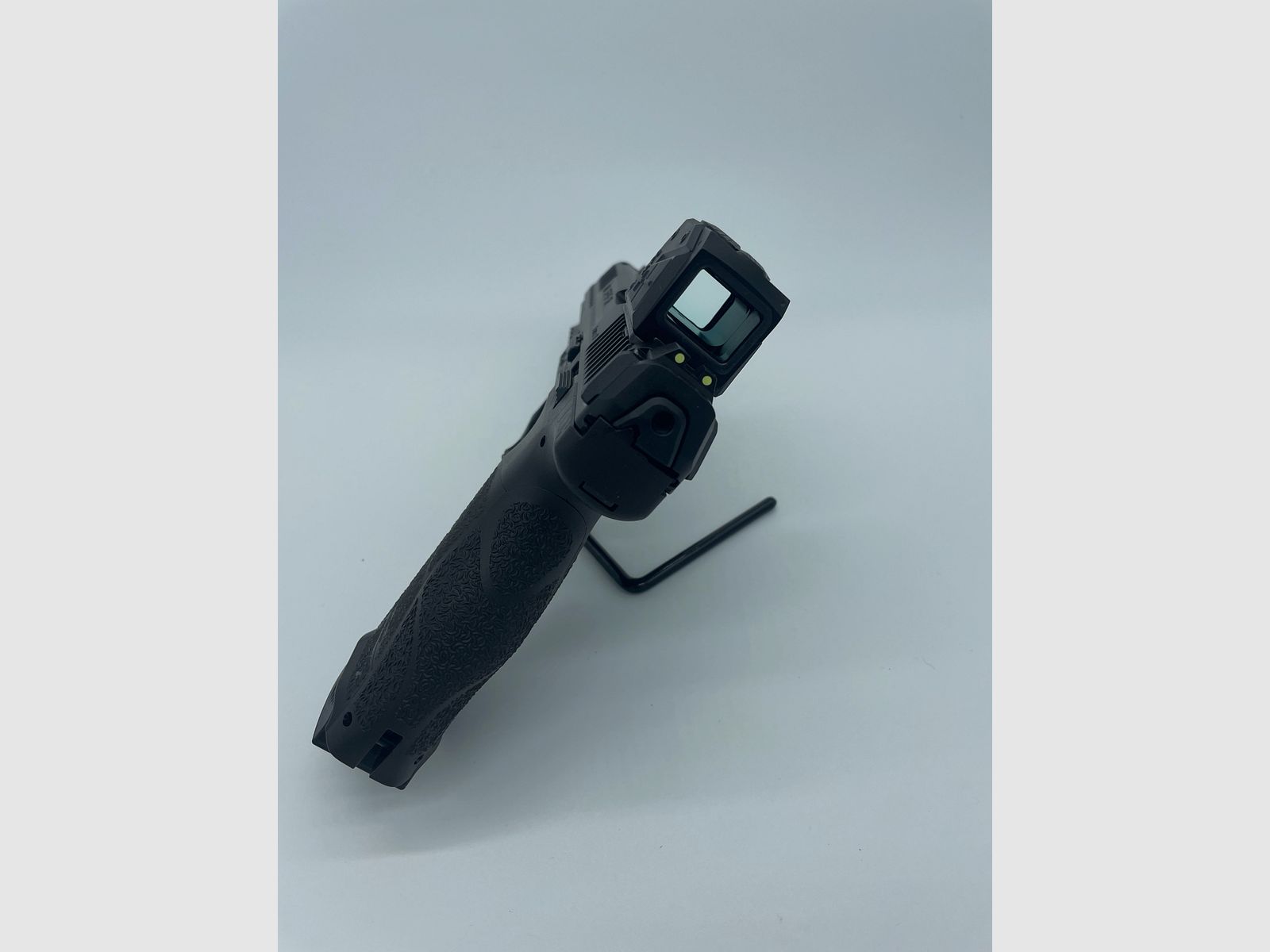 H&K SFP9F A1 with Steiner MPS 2.0 *New* Caliber 9mmLuger, image 3 of 5