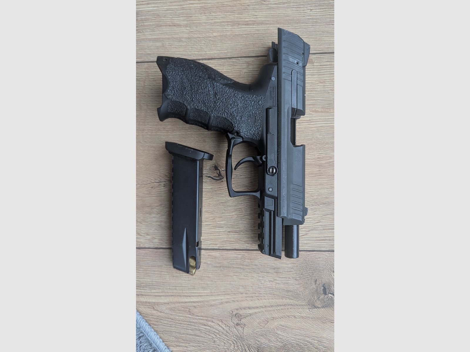 Hk (Umarex) P30 SSW met 2 magazijnen