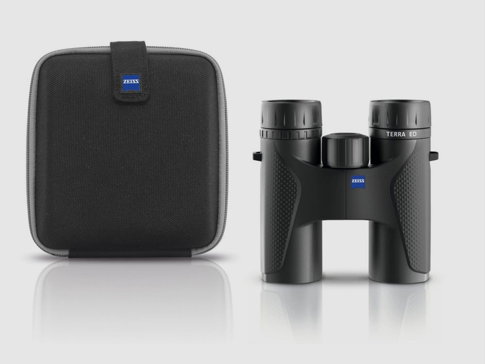 ZEISS Terra ED 10x32 black Fernglas mit Tasche