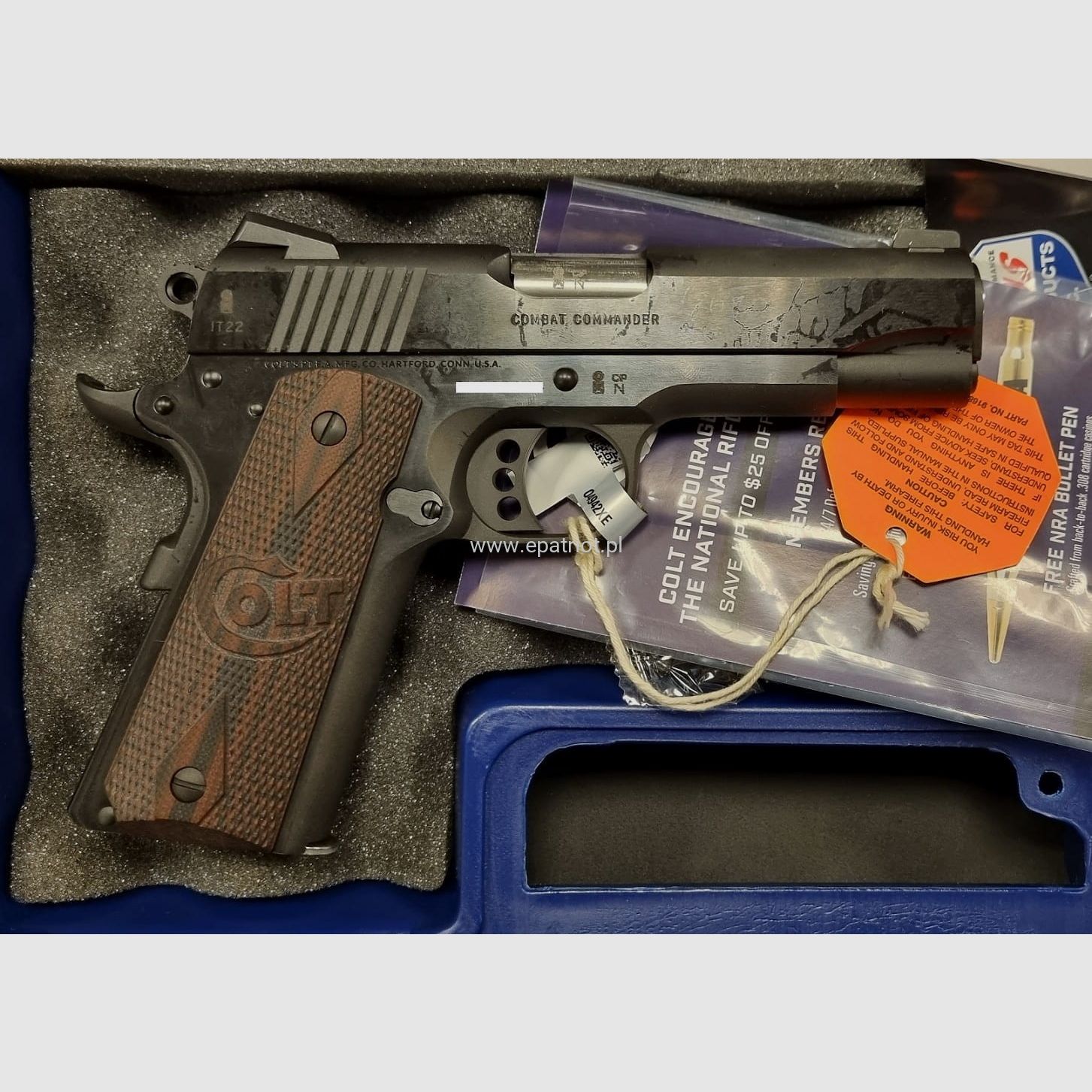 Colt Combat COMMANDER pistol cal. 9x19mm