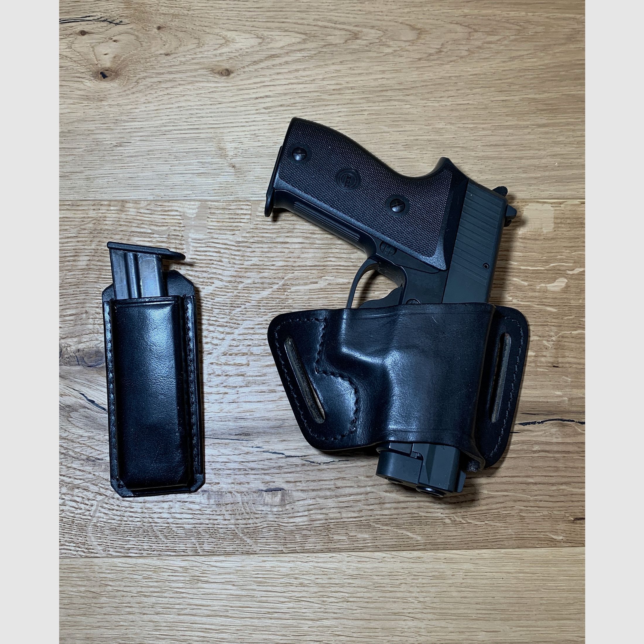 Geco Mod. 225 signal pistol 9mm P.A.K. by Dynamit Nobel (Sig Sauer replica)