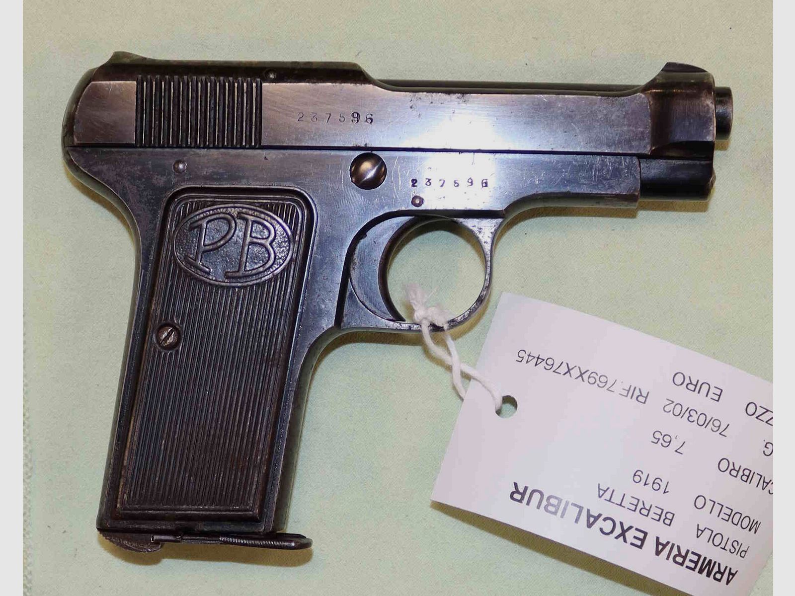 Pistole Beretta Modell 1915 Kaliber 7.65, Bild 2 von 4