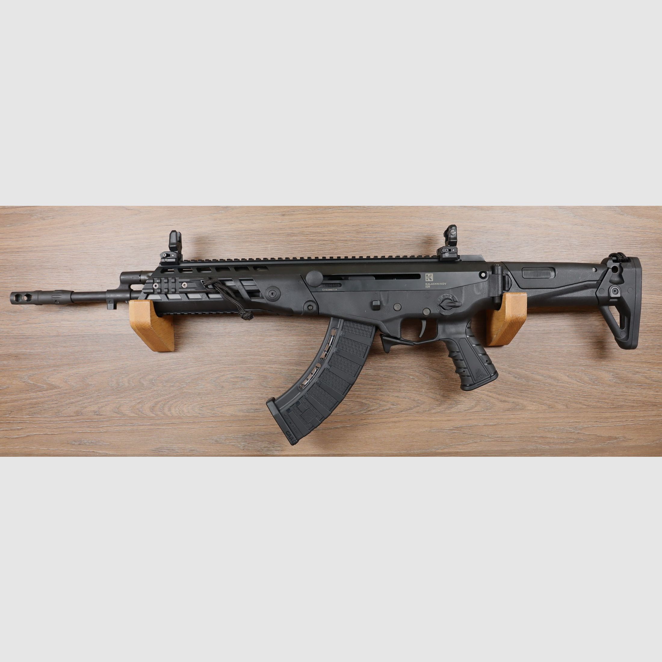 AK Alpha, Bild 2 von 2