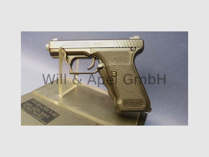 Heckler & Koch P7 M13, image 6 sur 9