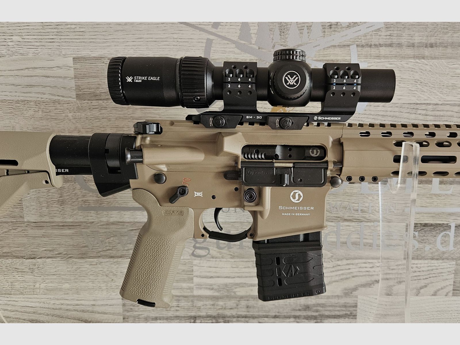 Schmeisser AR15 M4FL 14,5" FDE MAGPUL Kal. .223Rem - Compleetset - verzendkostenvrij - Nieuwe producten van de vakhandel