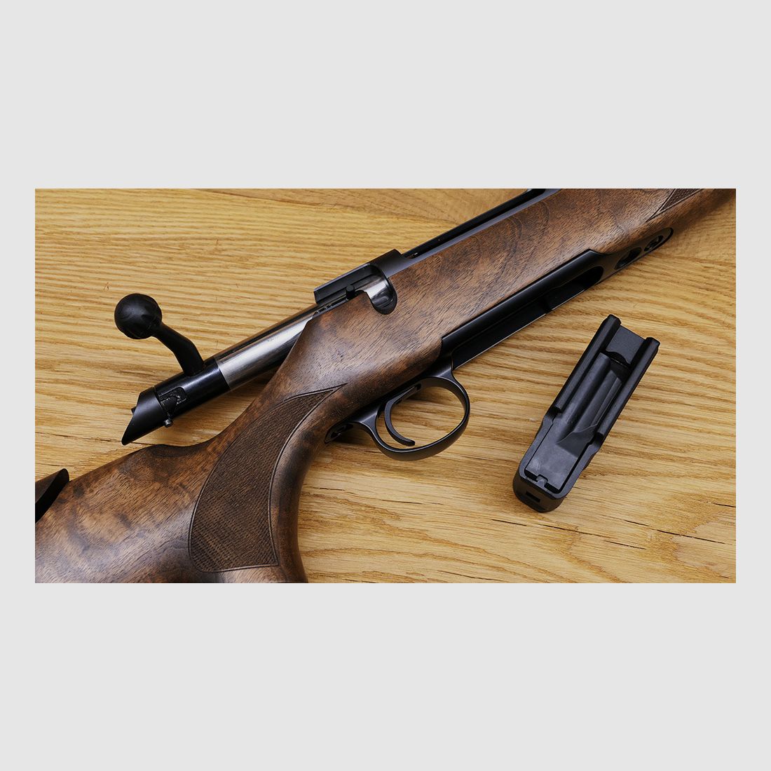 Sauer 100 Artemis / .308 Win. / 47cm LL / M15x1 / verst. Wangenauflage