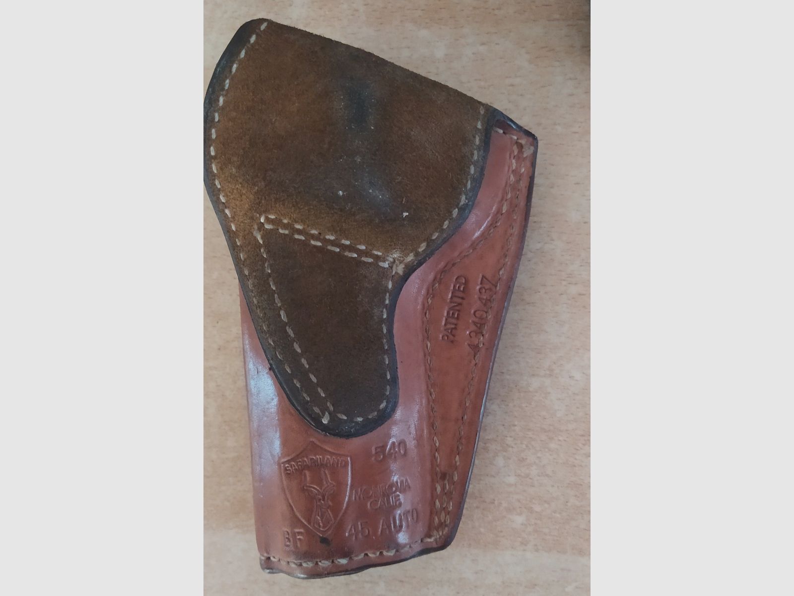 Schnellziehholster+2 Magazinhalter + normales Holster für .45 acp