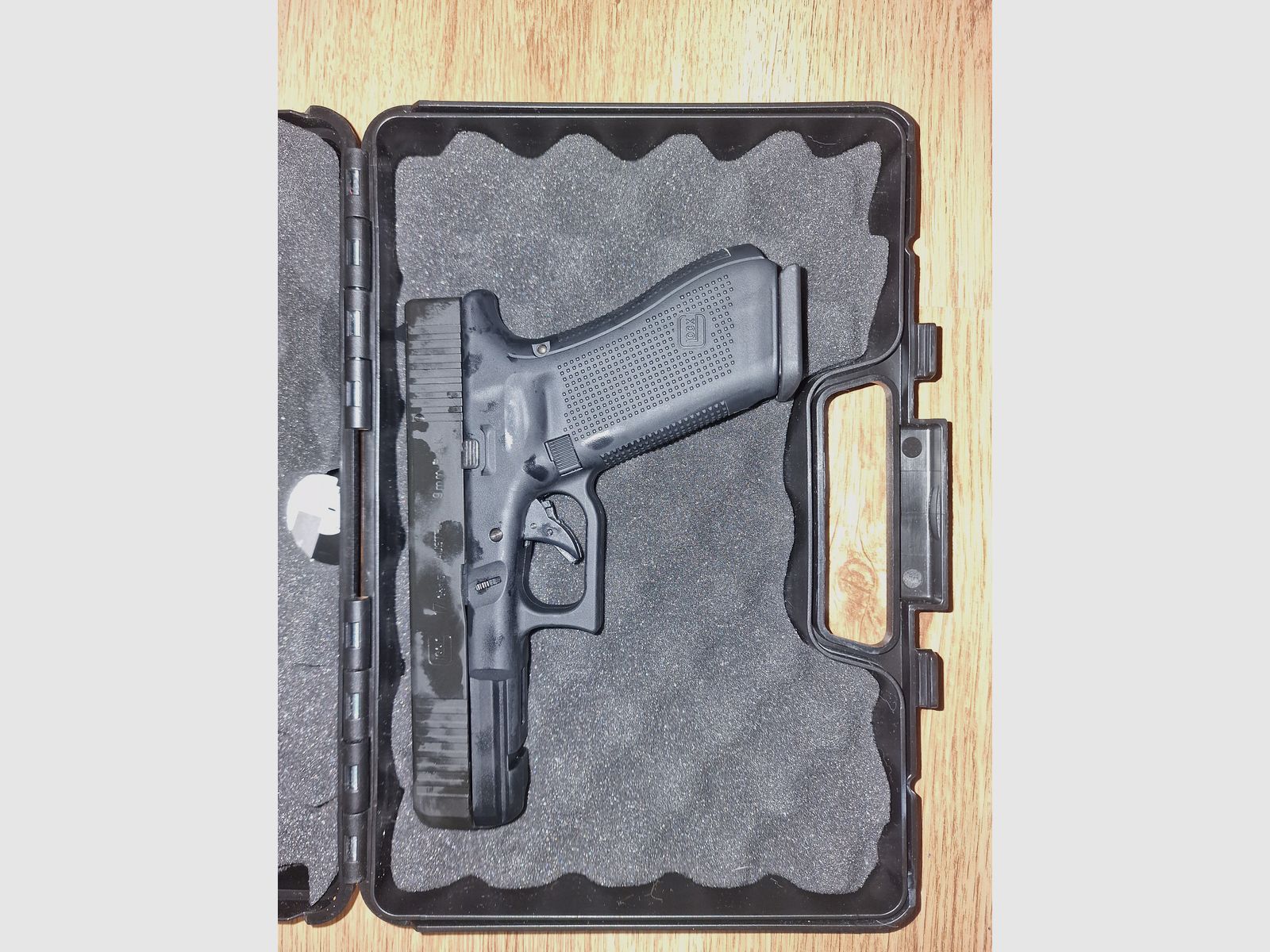 Umarex Glock 17 PTB 1068 – Schwarz – Neu & ungeschossen mit Rechnung 