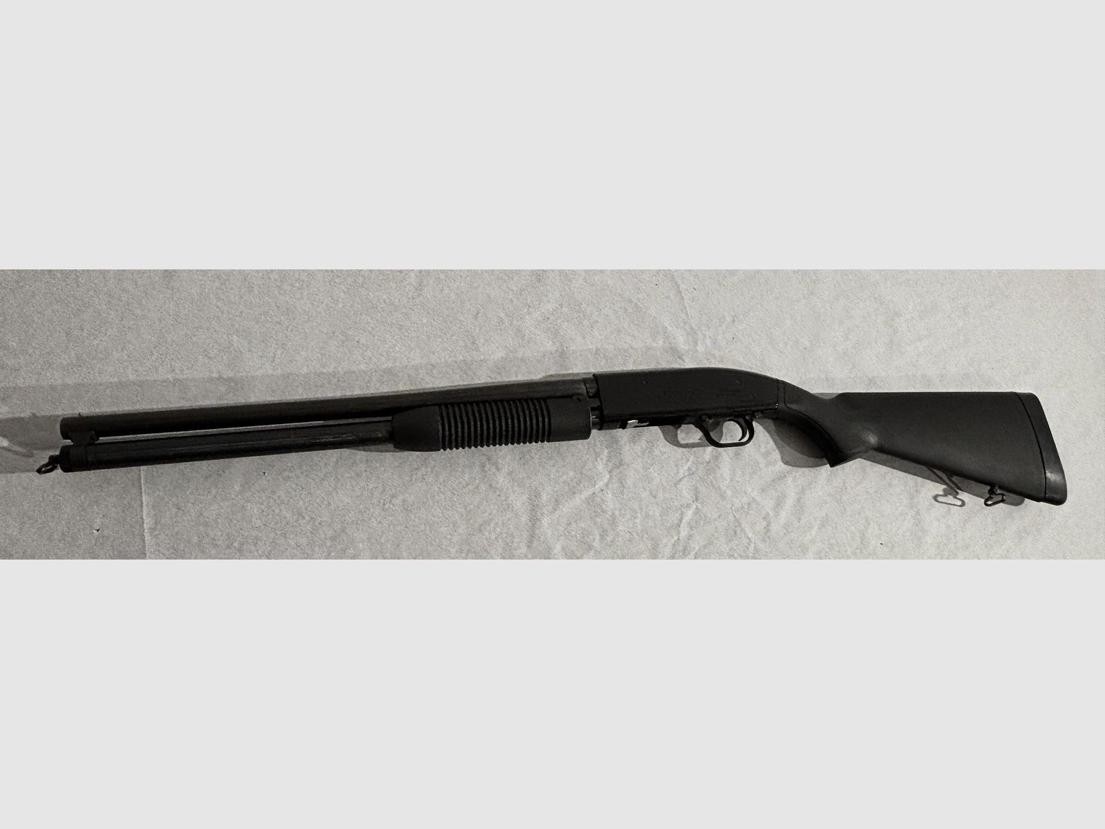 Maverick Modell 88 Vorderschaftrepetierflinte 12/76