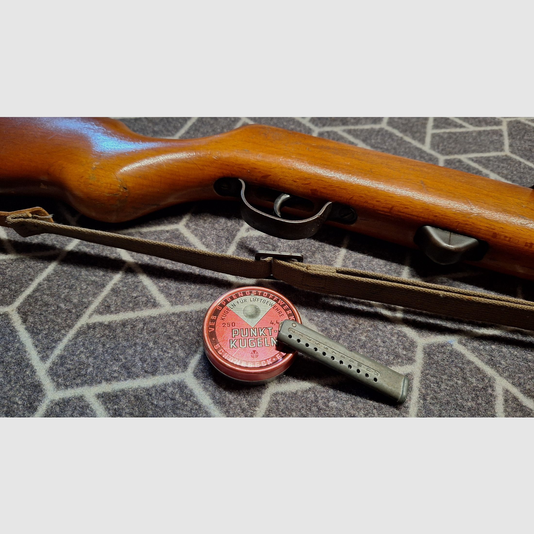 Haenel Suhl 310 Luftgewehr mit 12er Magazin+Originalen Kugeln!