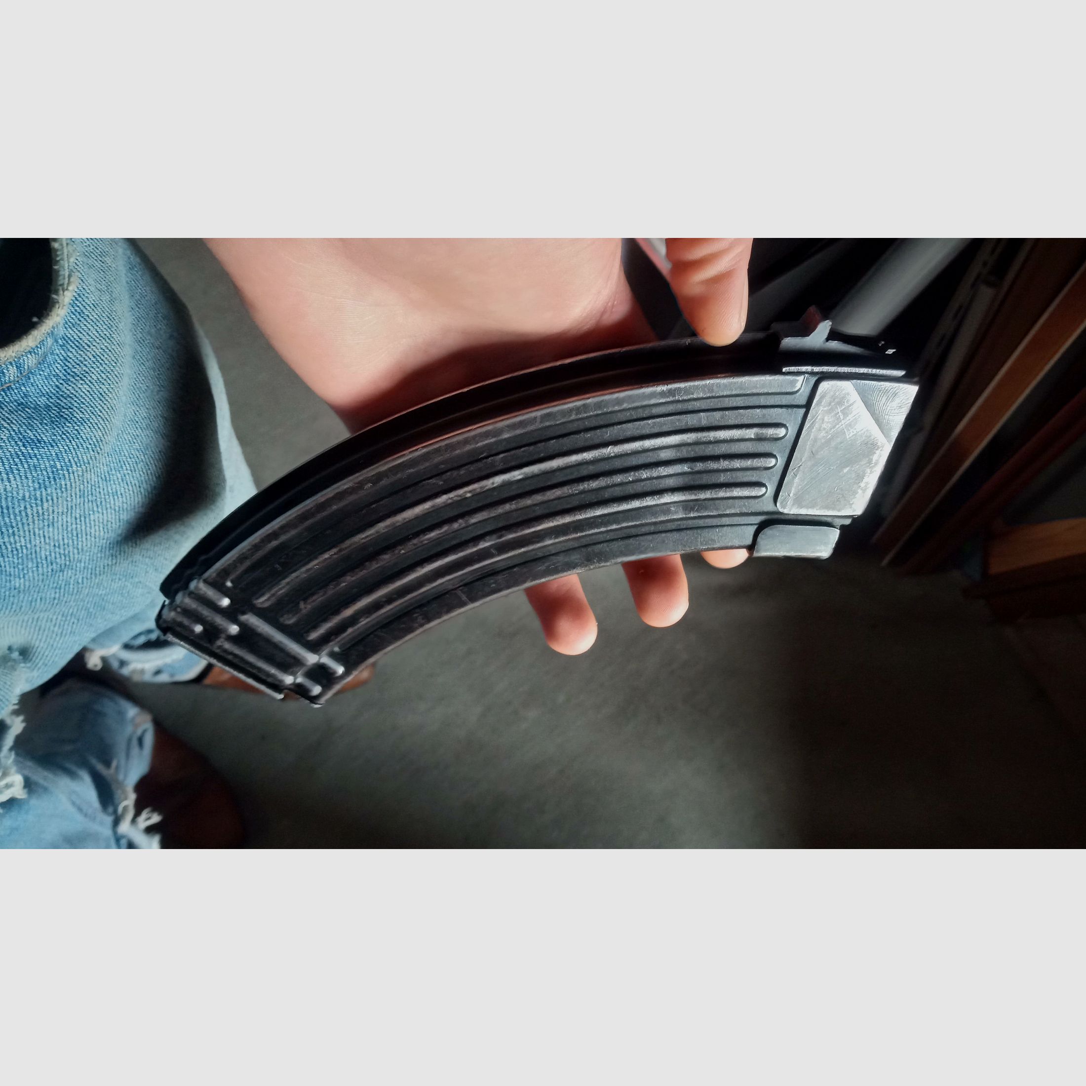 AKM / AK47 Stahl Deko Magazin (unbrauchbar/deaktiviert) / passt auch in GSG Cybergun genannt China-Yunker