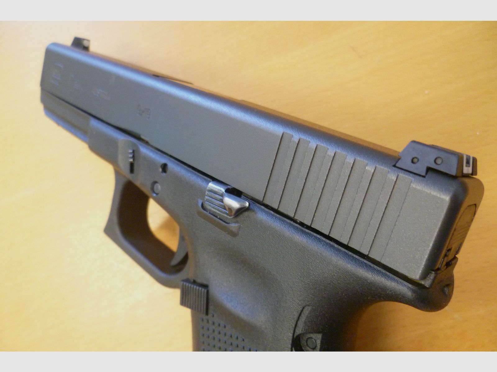 Pistole Glock 17 Gen 4 9mm Luger