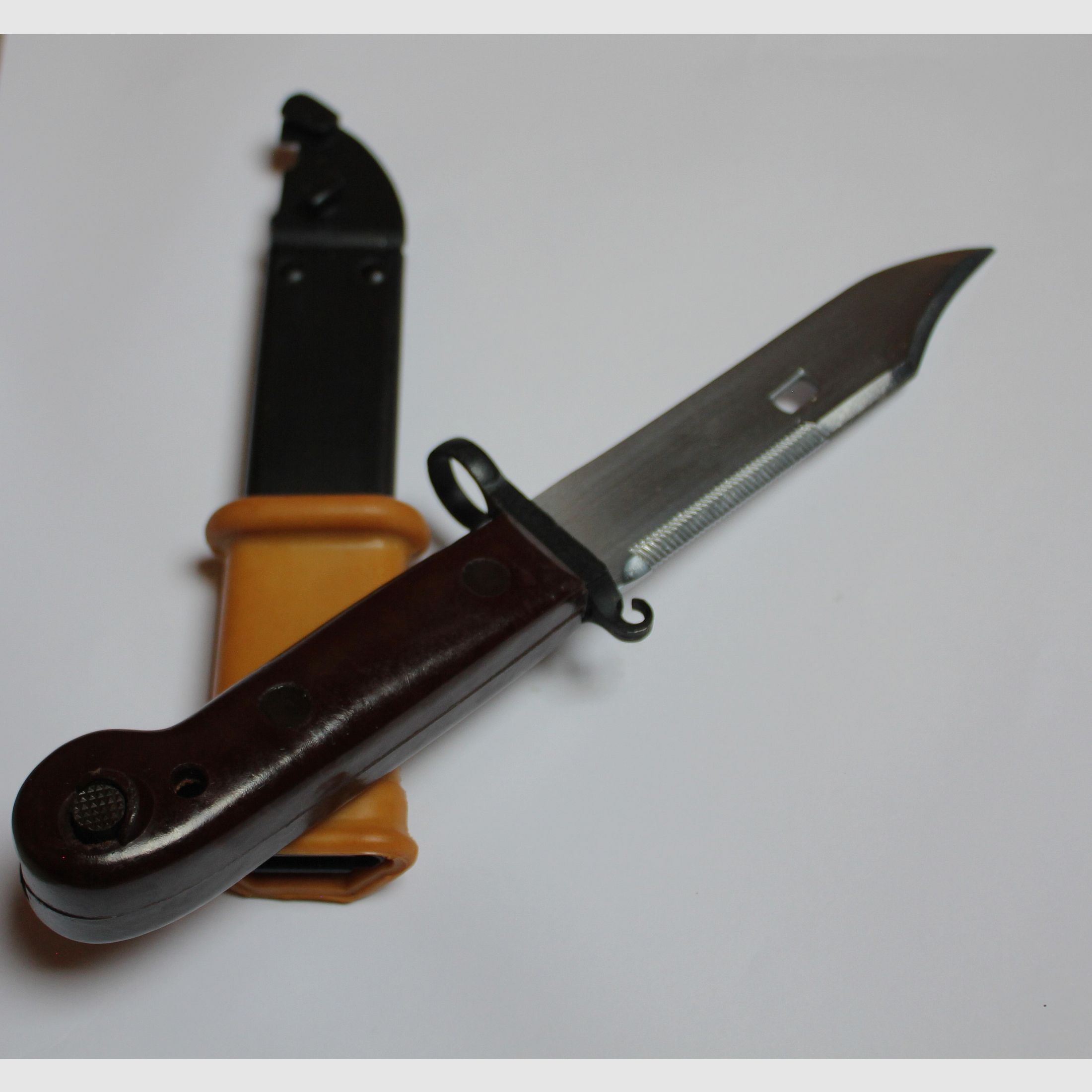 Ungarisches Seitengewehr bzw. 6h3 AK47 Bajonett  in exzellentem Zustand (hungarian 6x3 AK Bayonet) 