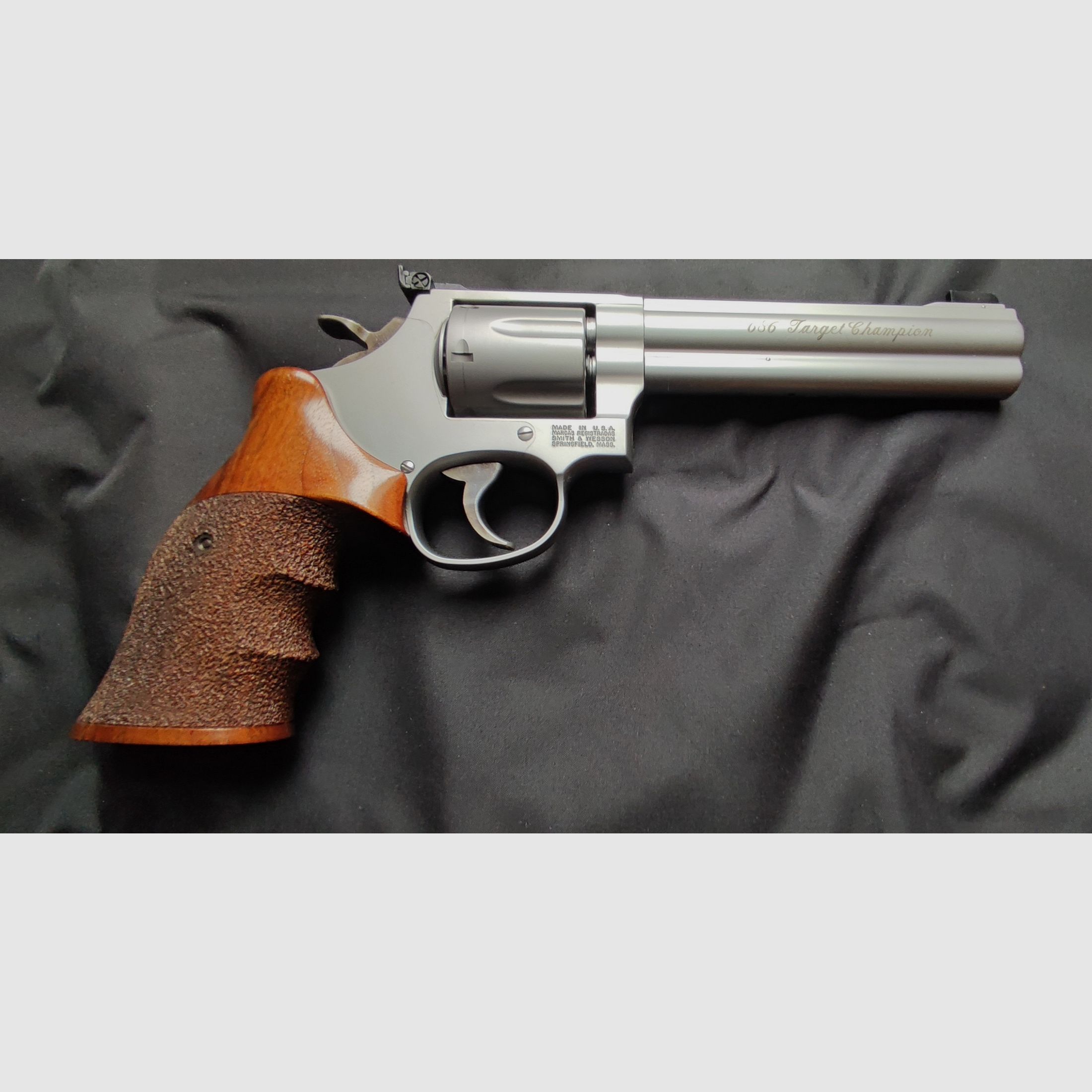 Smith & Wesson (S&W) 686 Target Champion .357 Mag. Revólver de acero inoxidable