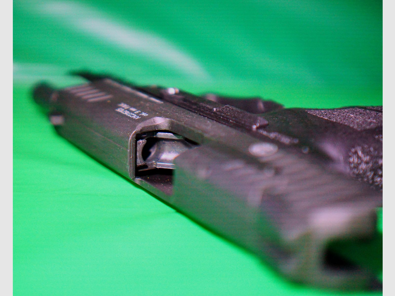 Heckler & Koch P30 Schreckschuss-Pistole 9 mm P.A.K. brüniert (PTB 912)