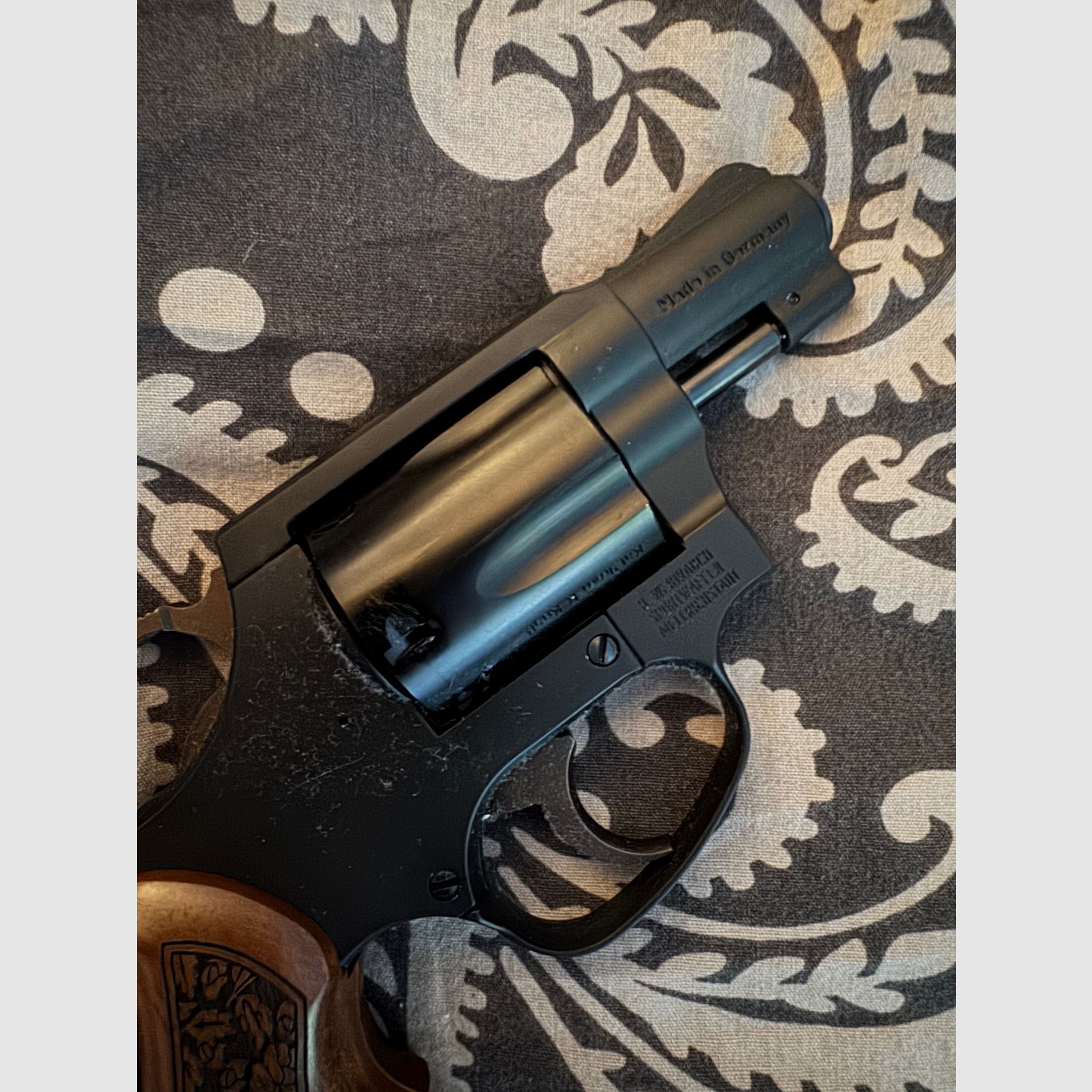 Arminius HW 88 Super Airwaight Like New + Holster Accessories