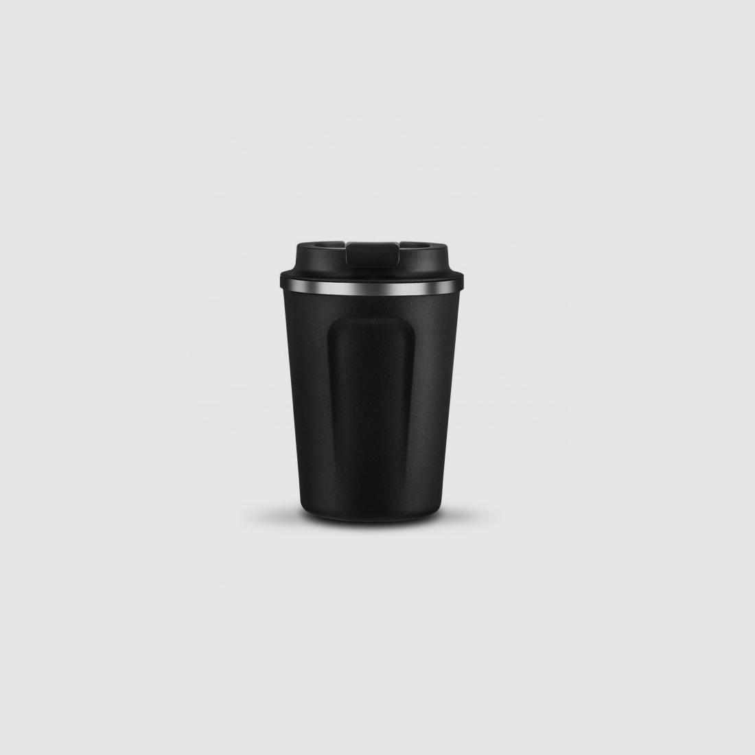 Asobu - Cafe Compact - Isolierter und kompakter Edelsthalbecher 380ml Schwarz