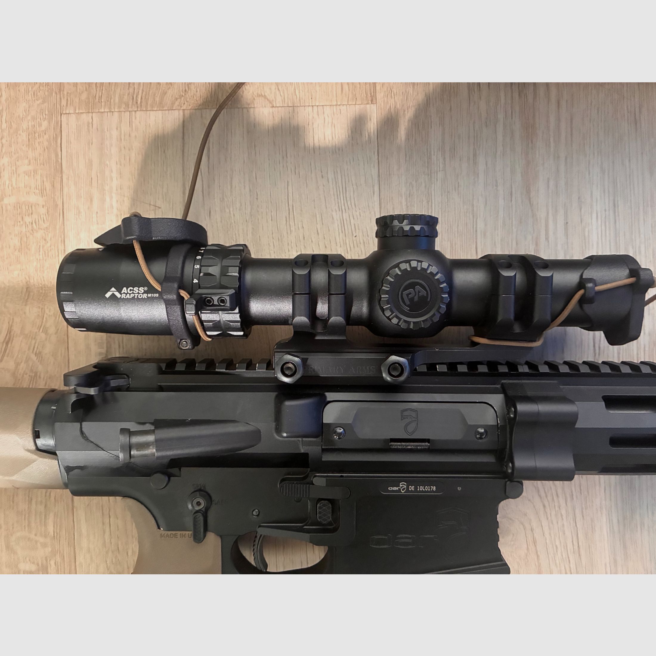 DAR Germany DAR-10 Short Hunter con accesorios