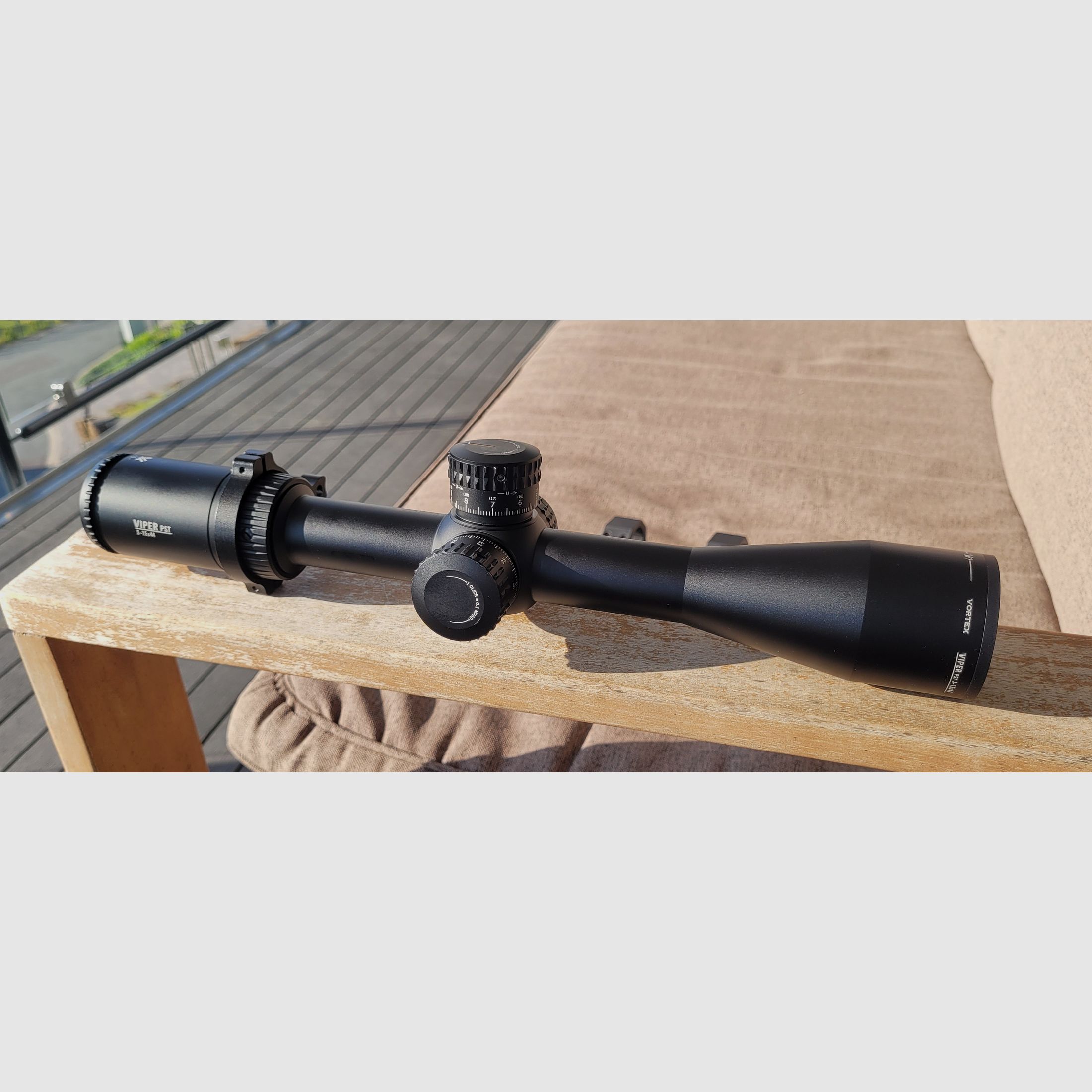 Vortex Viper PST Gen. II 3-15x44 FFP Mrad