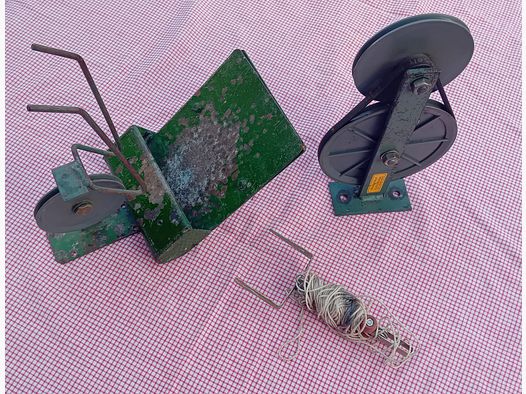 Posizione della manovella per caricare per carabina ad aria compressa e carabina da camera