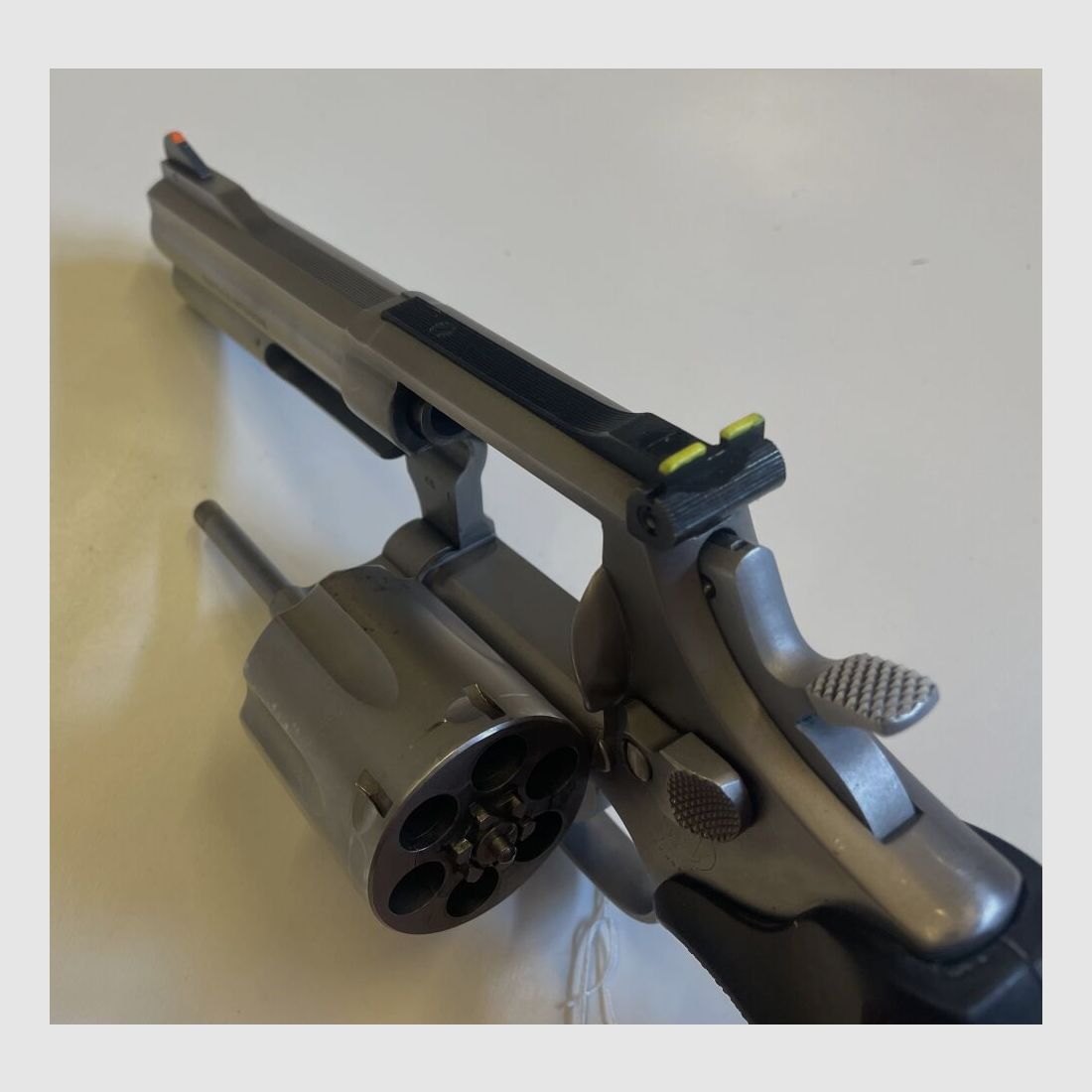 Smith + Wesson 686