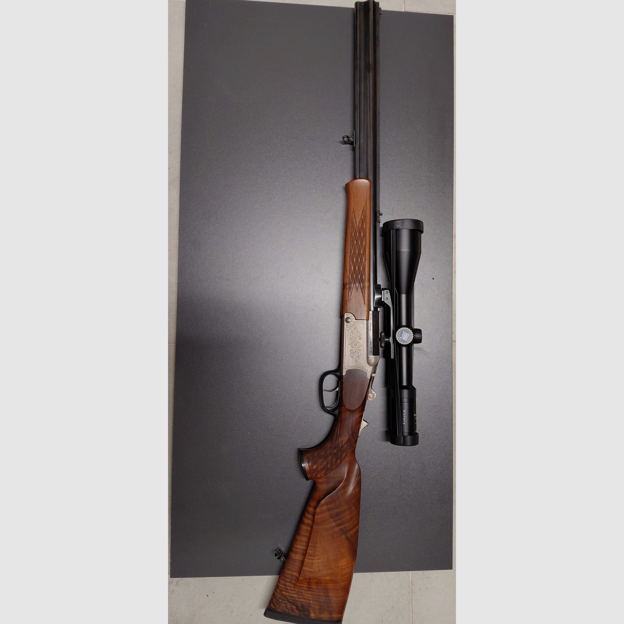 Bock drilling Blaser BD880 including Zeiss Victory Varipoint M 3-12x56 T* in excellent condition for sale