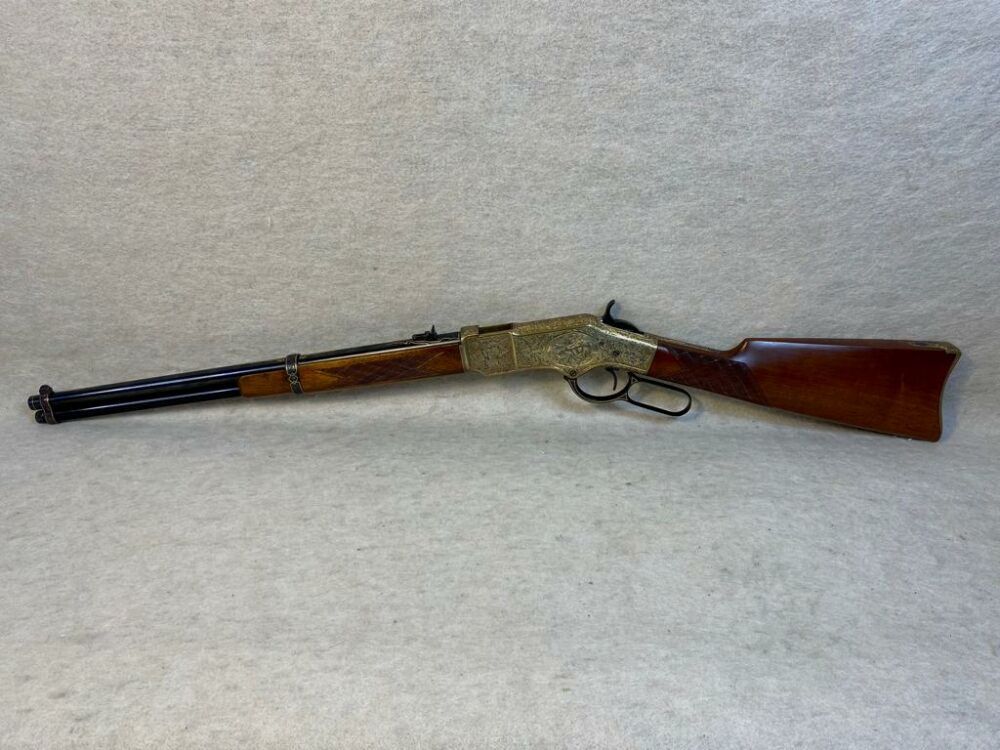 Uberti 1866 - .22lr - Sammlerwaffe - Handgraviert