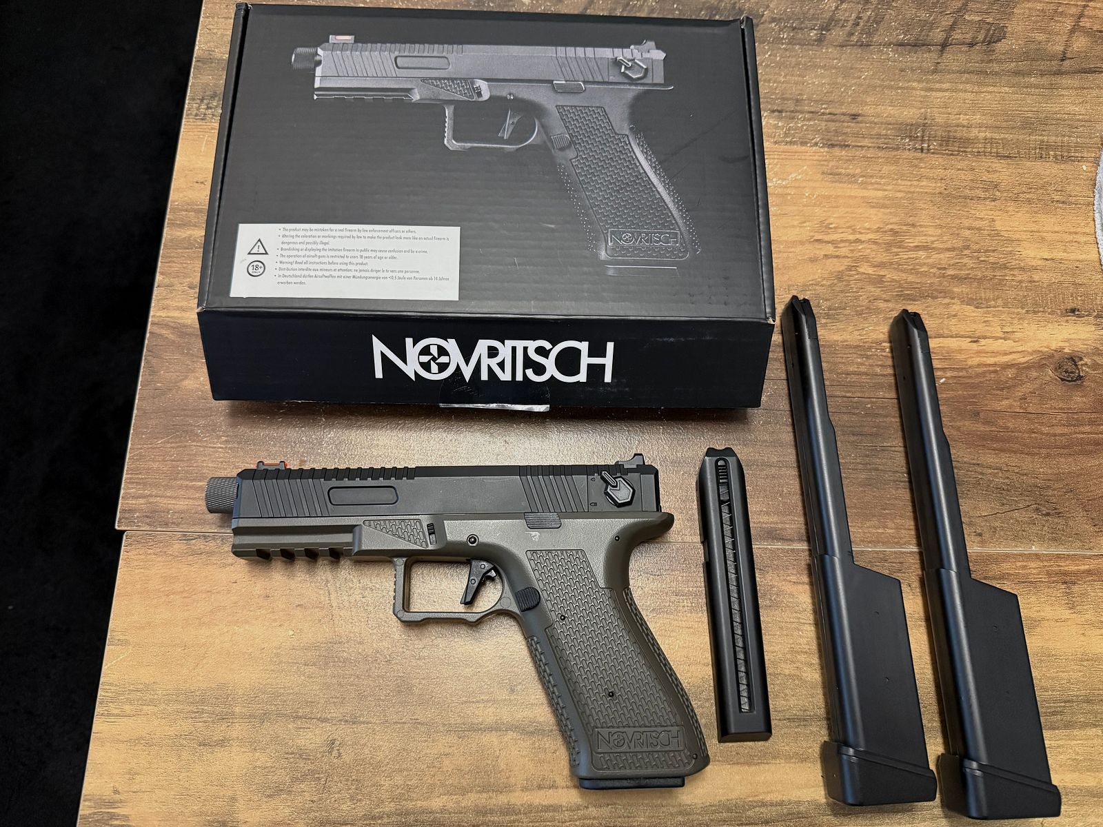 Novritsch SSE18 AEP pistol with Begadi hop-up and accessories