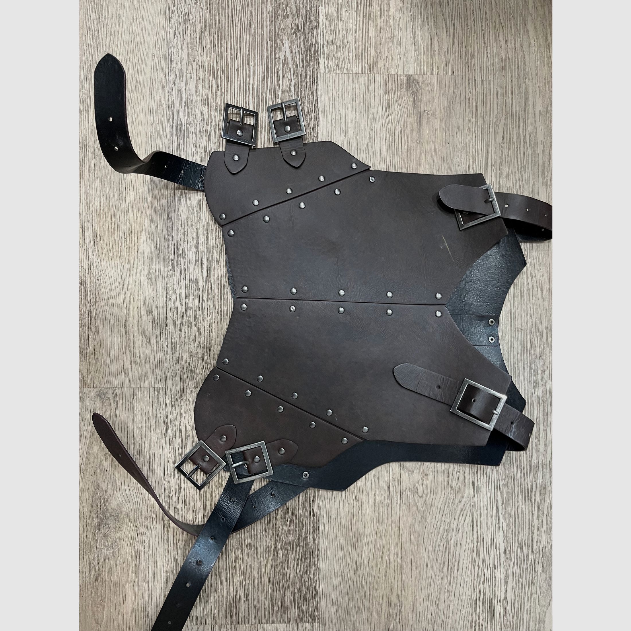 Ritter / Lord of the Rings / Middeleeuws zwaard + kostuumverzameling
