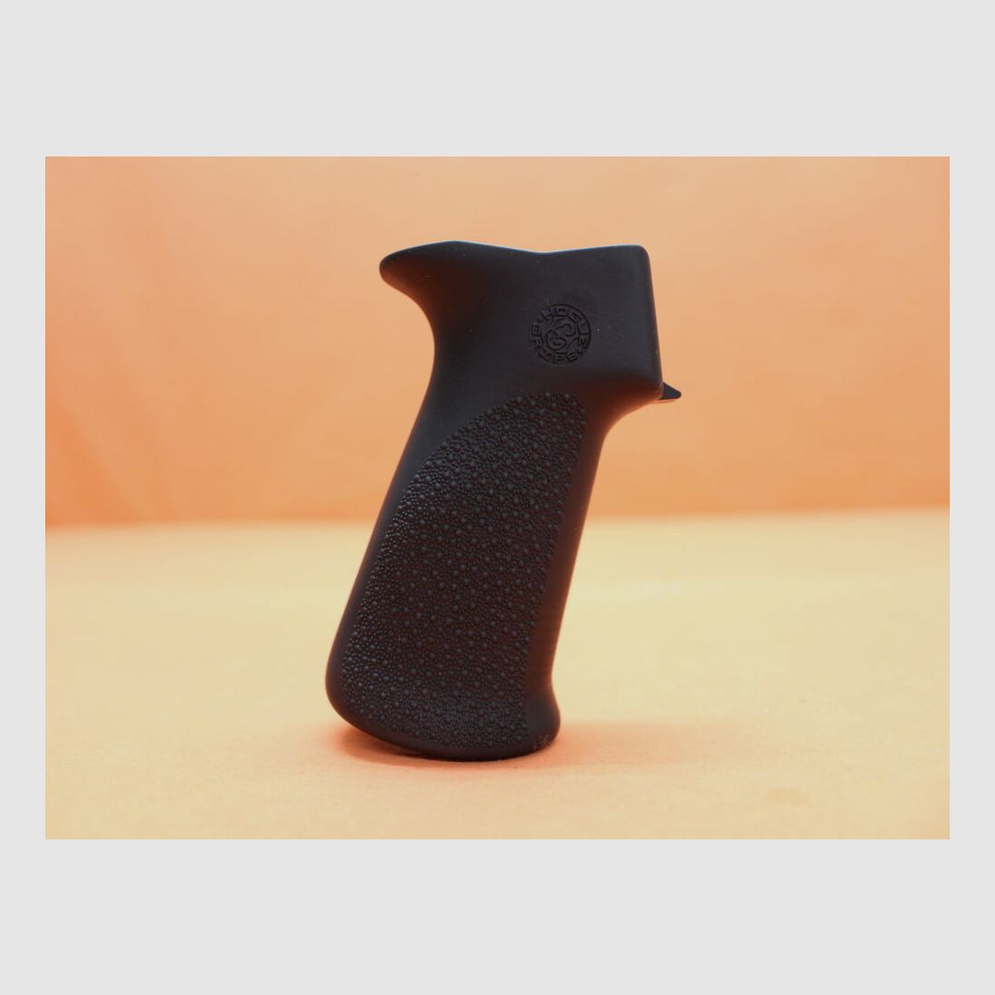 HOGUE SAN SIG550-553/ 556/ 522: Pistol Grip HOGUE w/NF Overmolded Black (55030) Gummigriff