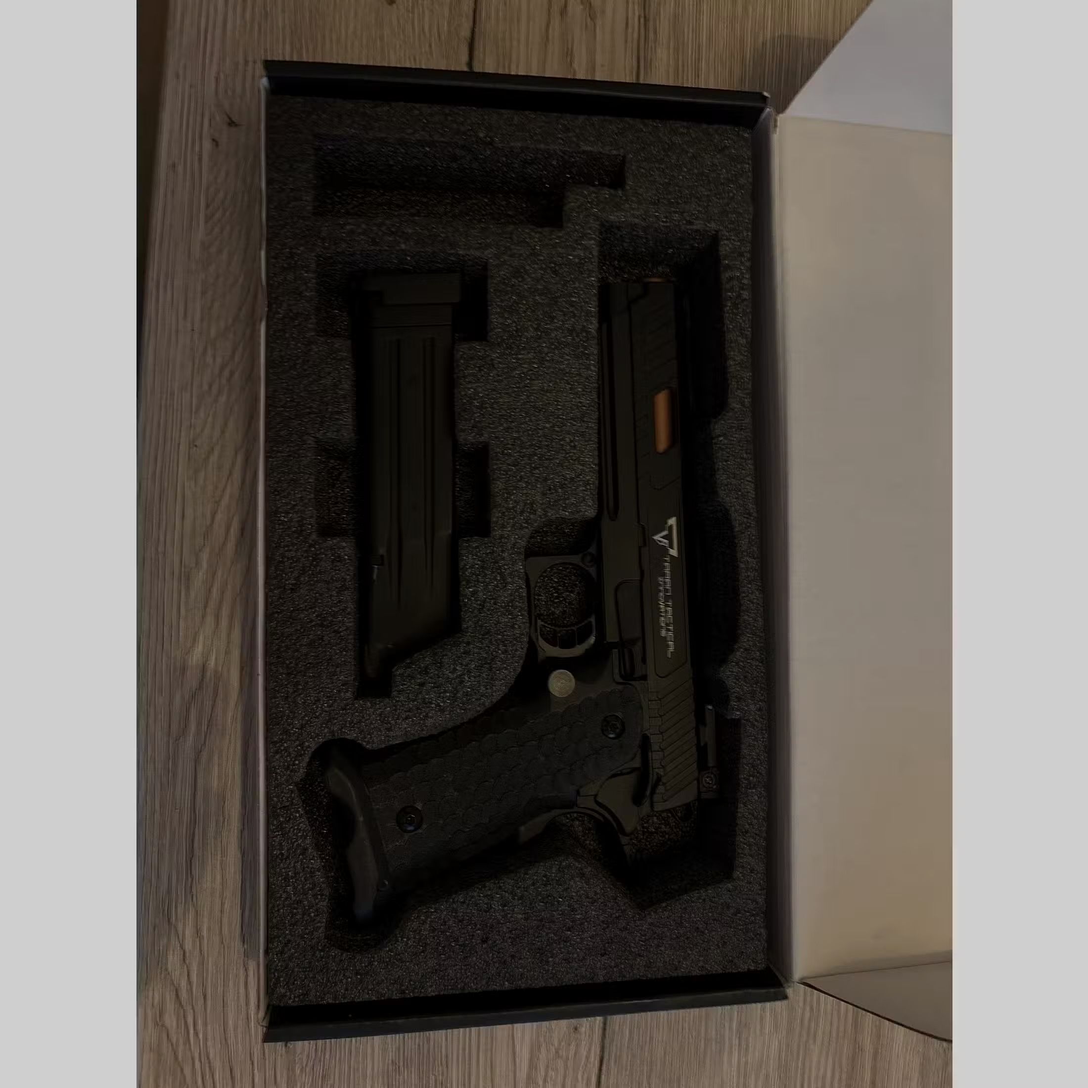 Combat Master R601