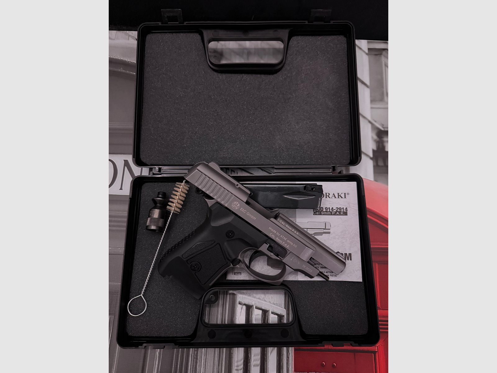 Zoraki 914 - Titan ( NEW ) Shipping Included.