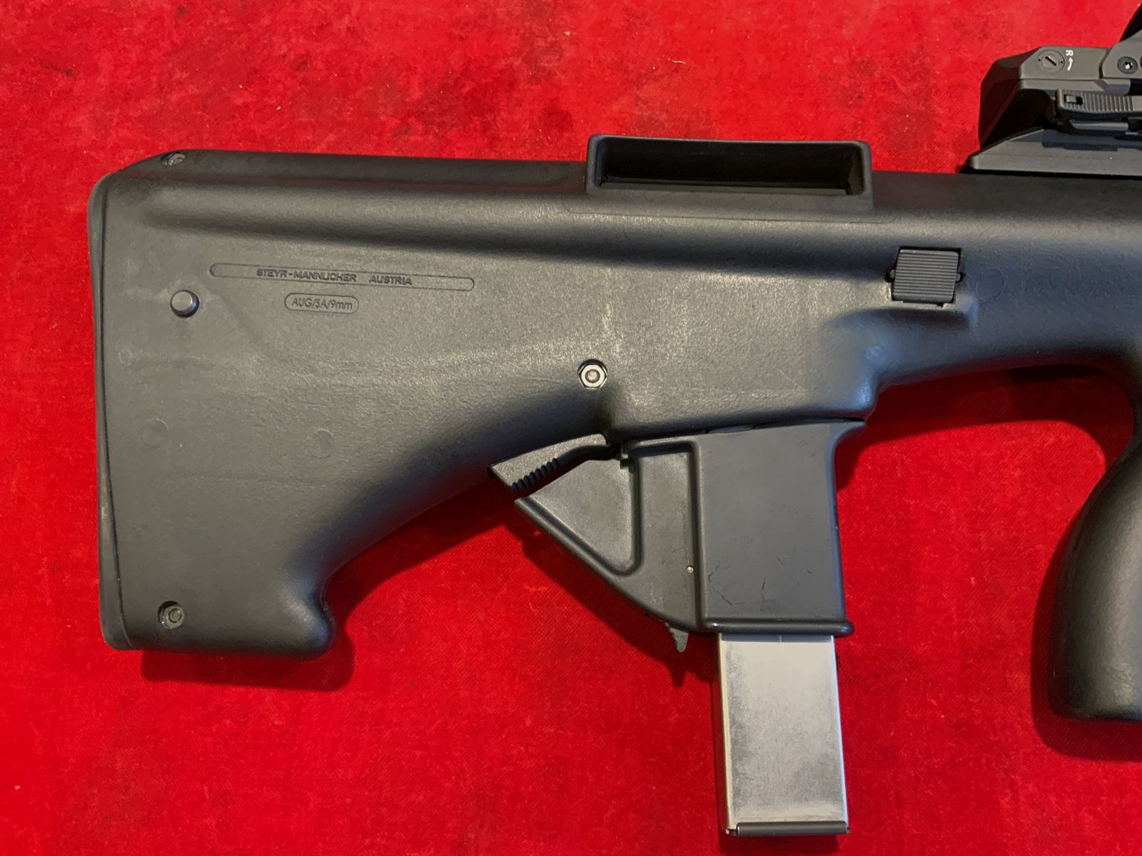 STEYR AUG 9 X 19, image 2 sur 4
