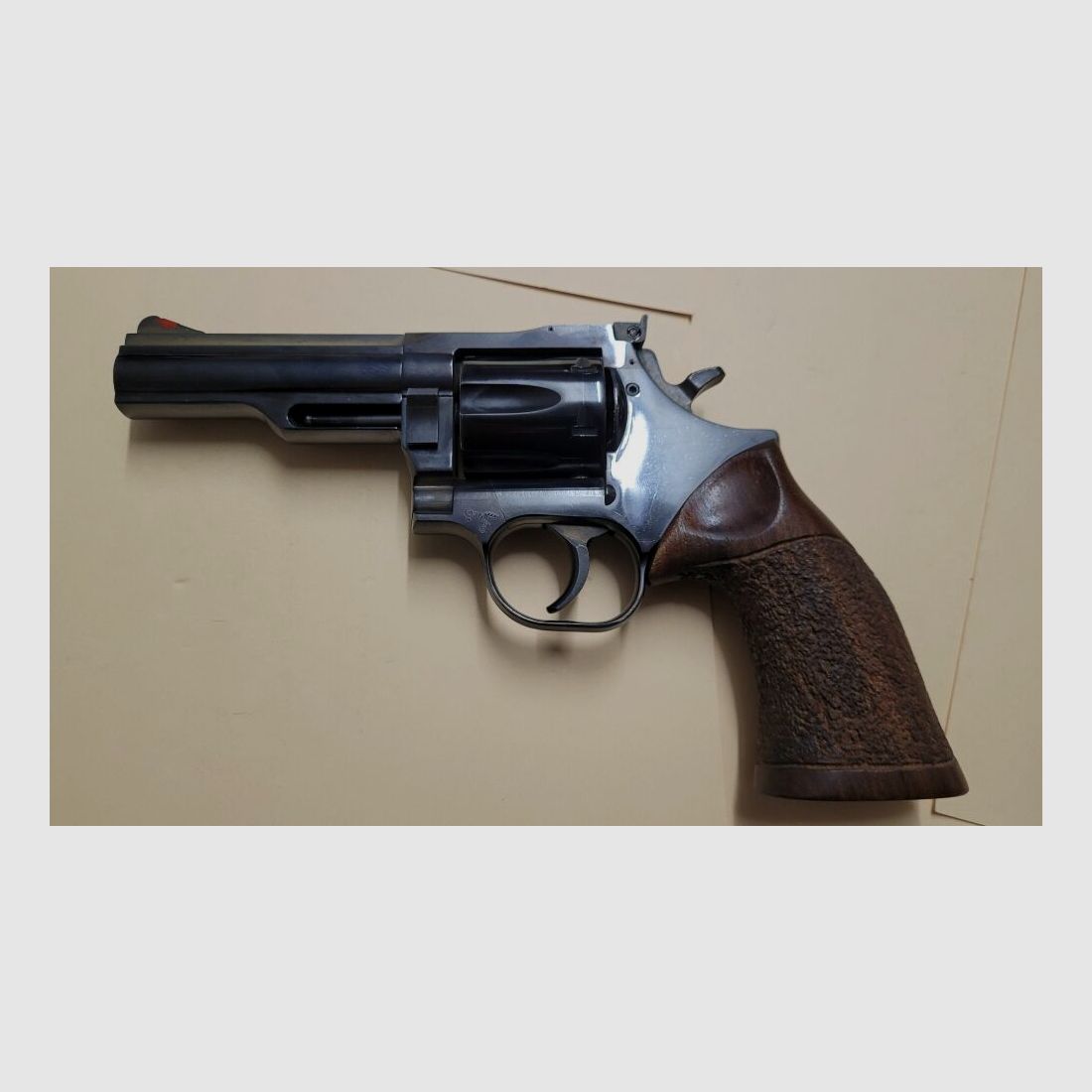 Dan Wesson Dan Wesson