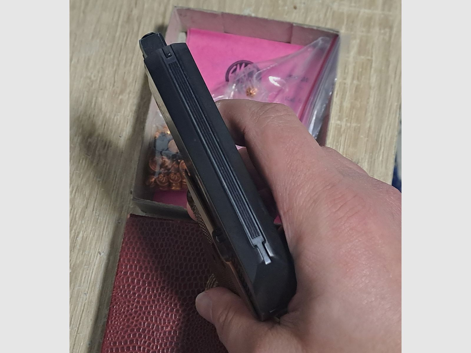 EM-GE Mod. 63 Kal. 6 mm Flobert/ PTB 6 mit Ersatzmagazin in OVP!