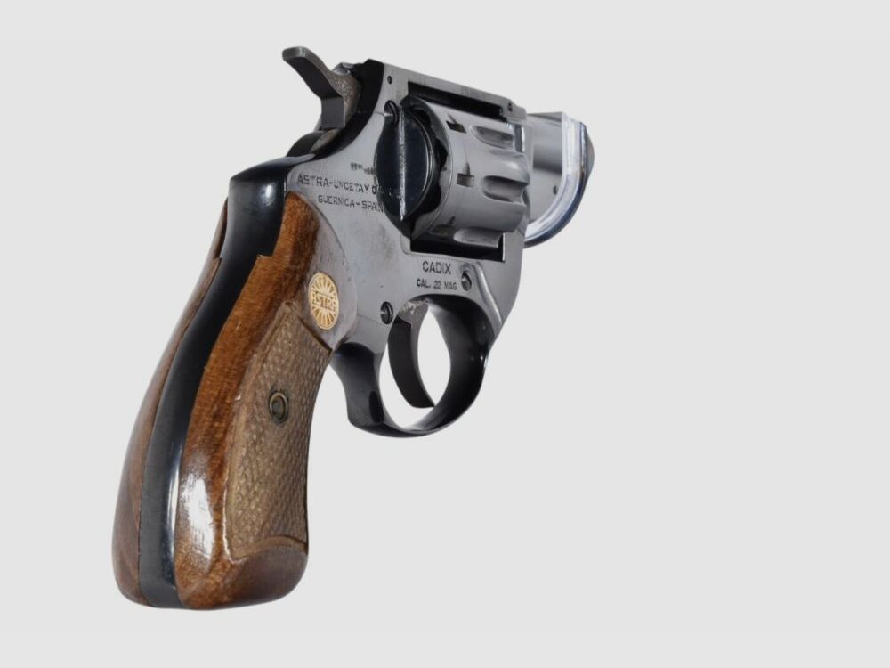 Astra Cadix​ .22WinMag Revolver