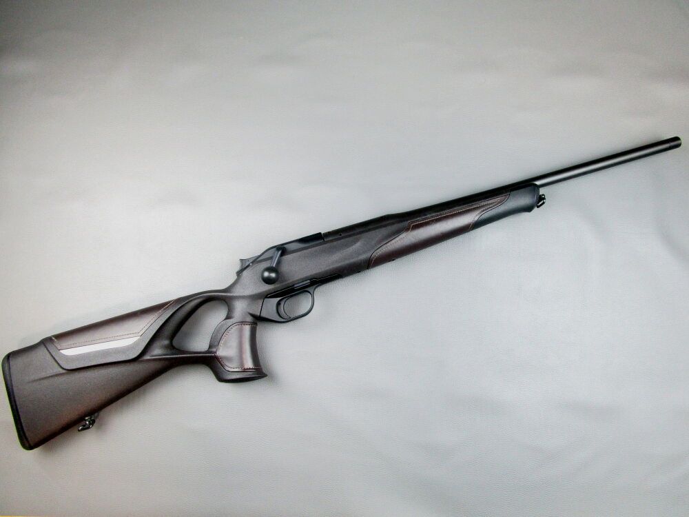 Blaser R8 Professional Success -Links mit Kammergriff rechts