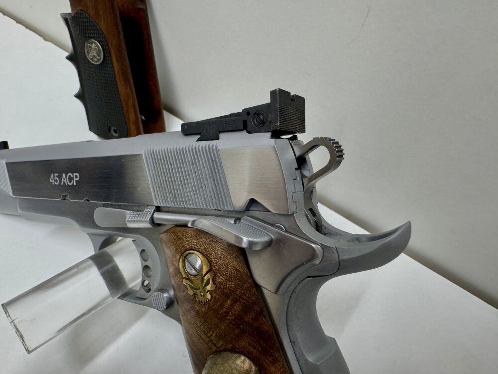 LES BAER 1911 A1 Concept V 5" Custom - Waffen Friedrichs