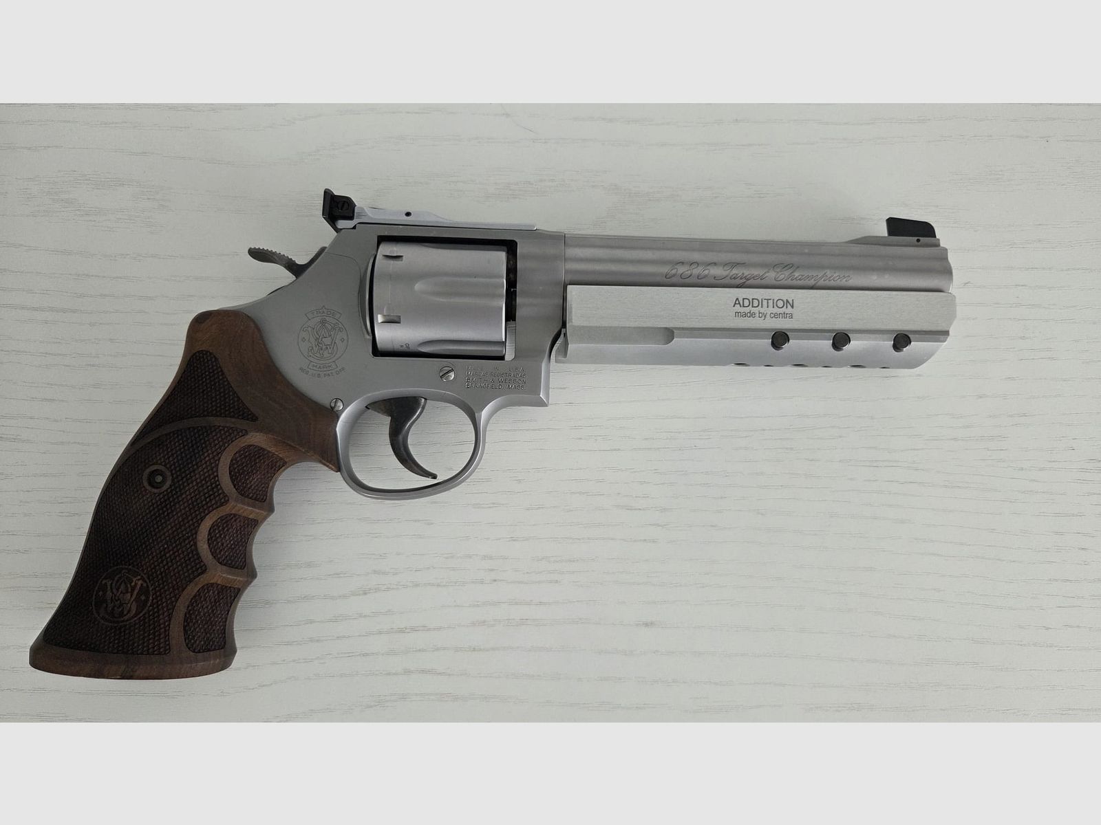 Revolver Smith & Wesson Modèle 686 Champion de Tir