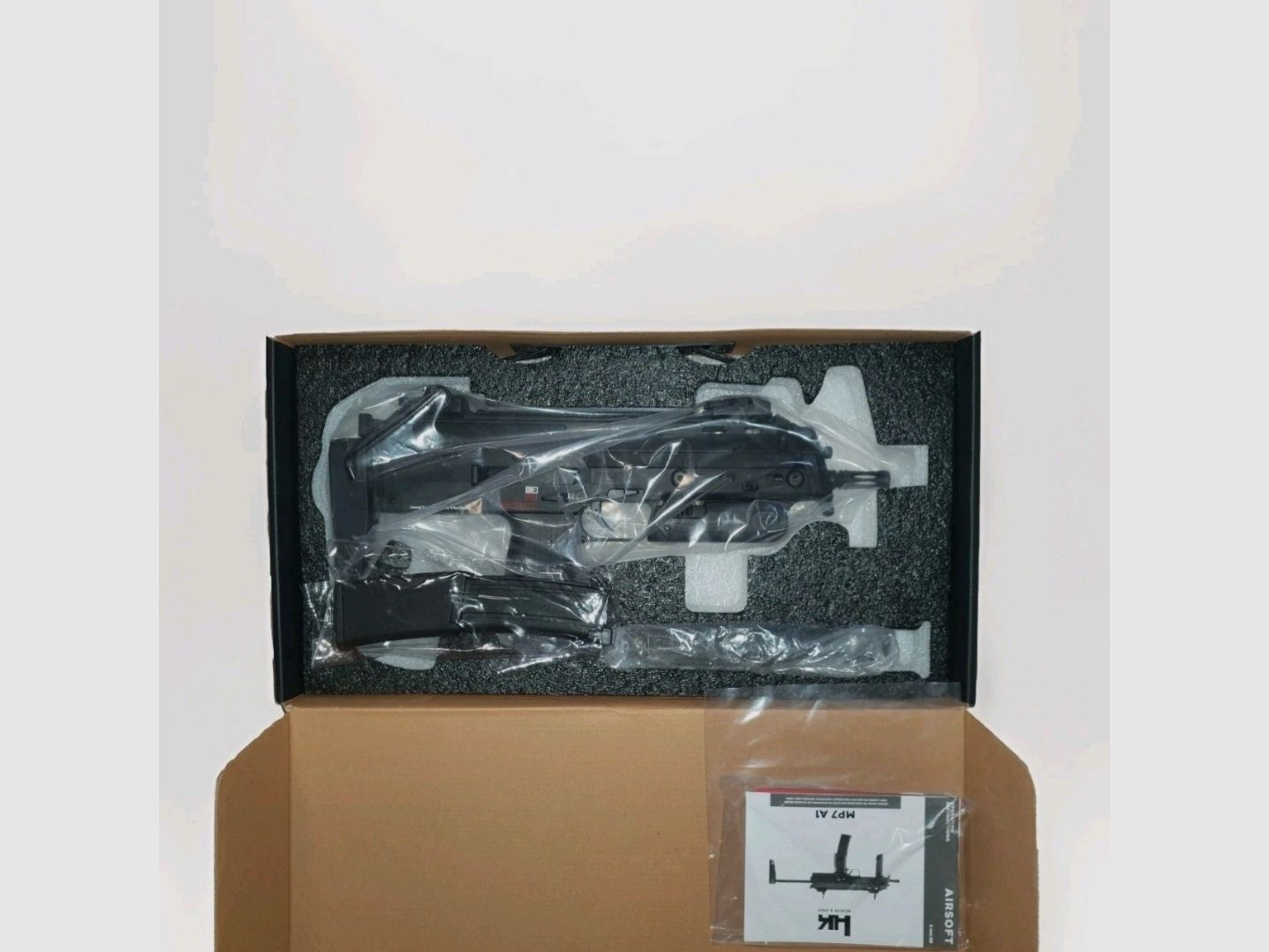 HK/Umarex MP7A1 GBB Airsoft replica + caricatore di ricambio