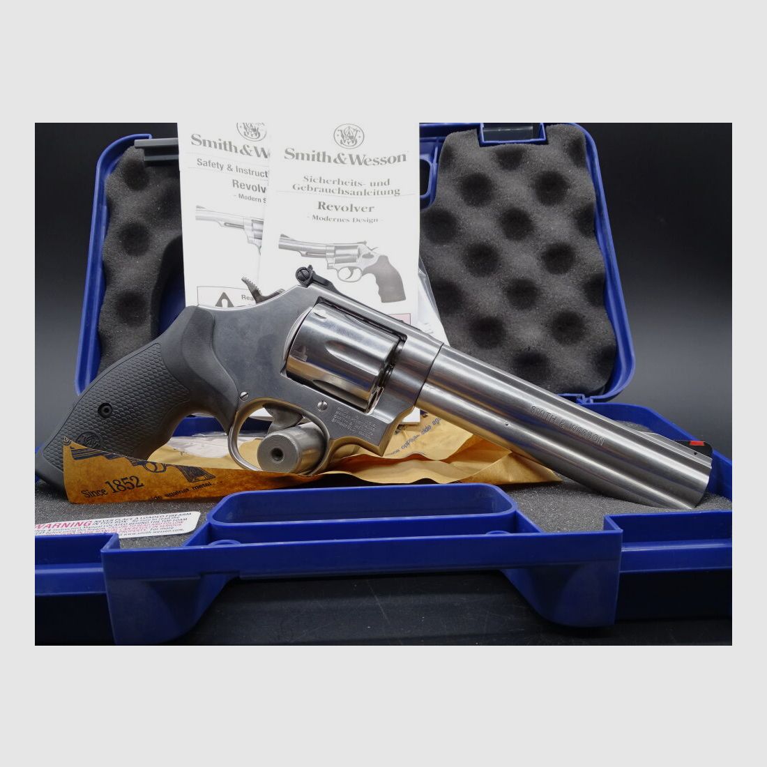 Smith & Wesson S&W 686 - 6 Kaliber .357 Magnum 6" NEUWAFFE 686-6
