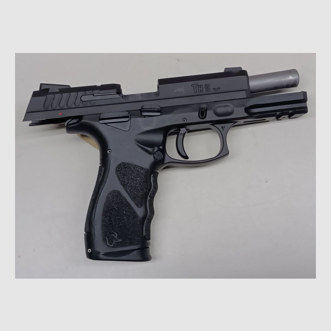 Taurus TH 9
