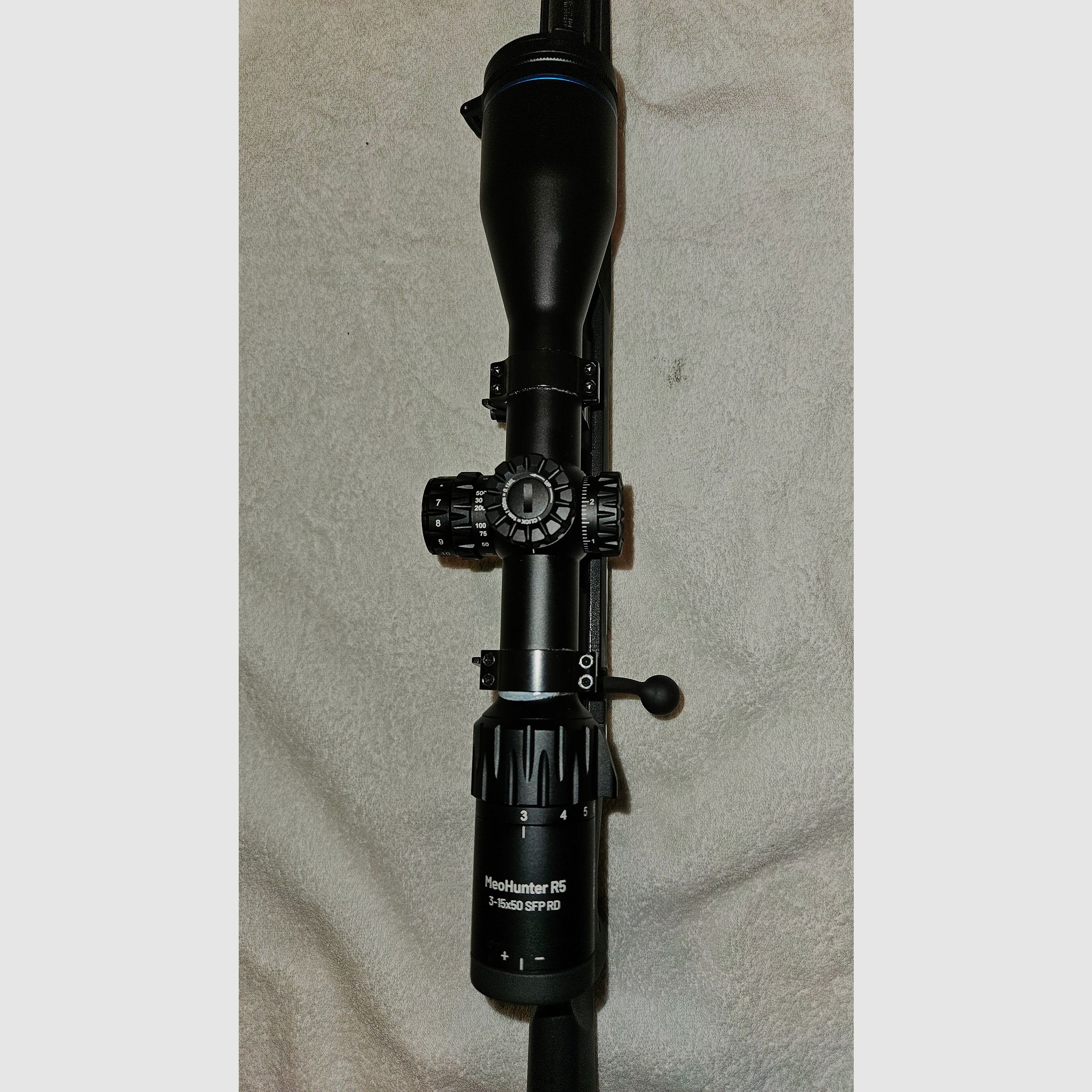 SAVAGE 25 Walking Varminter M15x1 Gewinde .22 Hornet mit Meopta MeoHunter R5 3-15x50 SFP RD Abs. 4c