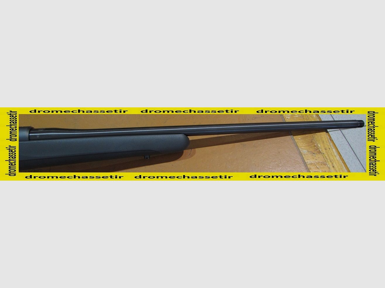Mauser M18 geweer, kal. 300 Win Mag, 62 cm loop met 15×100 schroefdraad, synthetisch, afbeelding 4 van 5