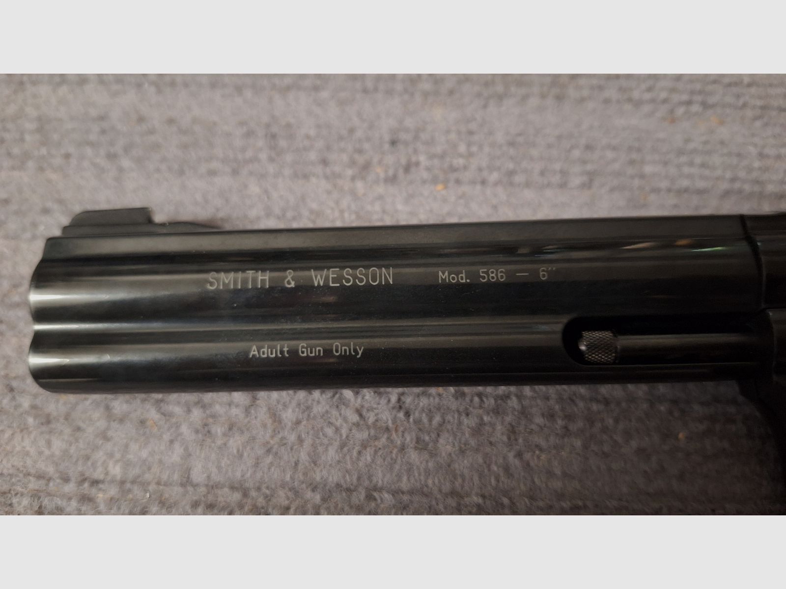 Smith & Wesson 586 - 6 pollici brunito 4.5mm Diabolo