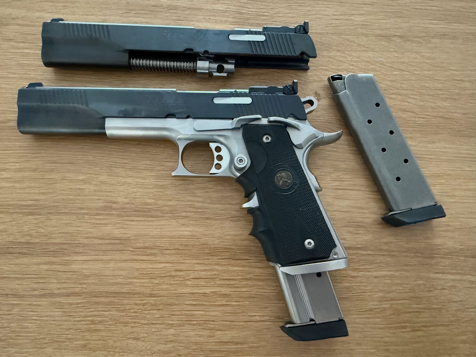 Peters Stahl Multicaliber 6“ in caliber .45ACP & interchangeable 9mm Para