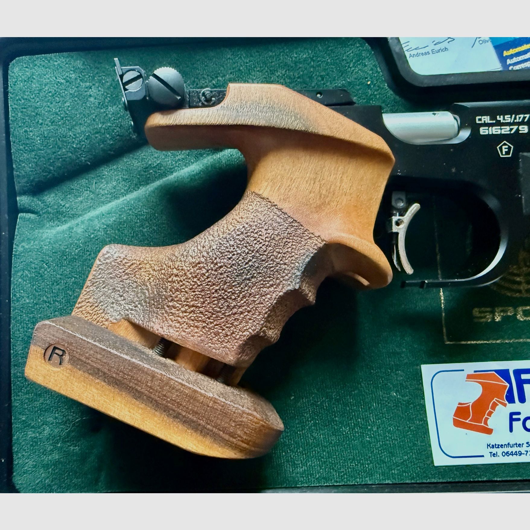 Rink grip for Steyr EVO10e air pistol