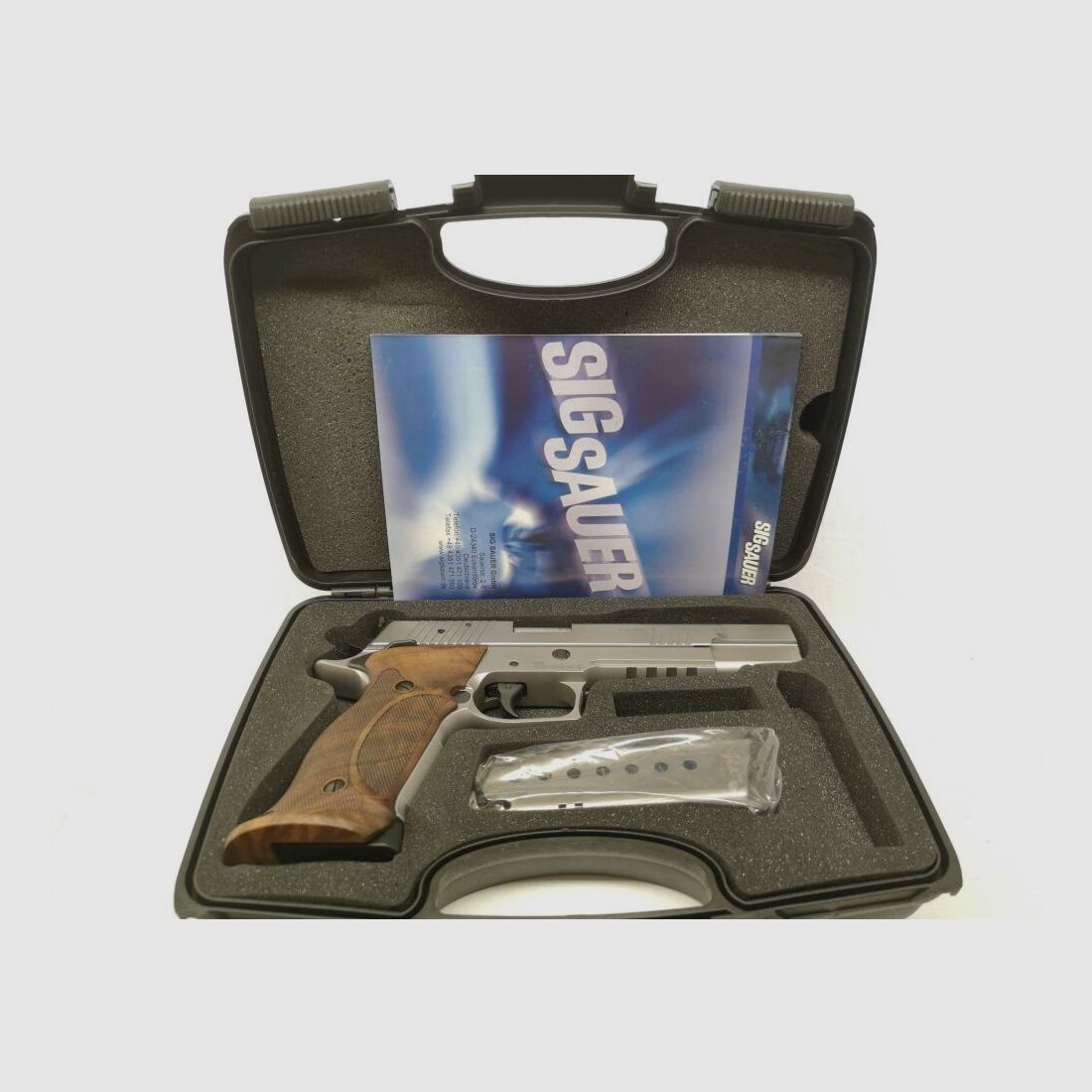 SIG Sauer P220 S X-Six